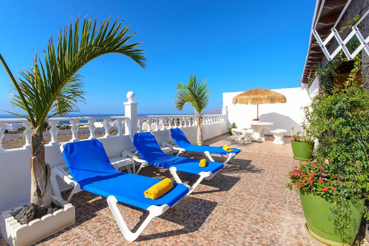 Hearth Away From House. Breia Villa Puerto del Carmen  Eksteriør bilde